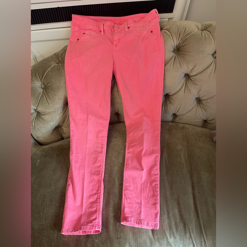Gray Saxs Fifth Avenue pink jeans , size 28. Some spots, see pictures- preowned
